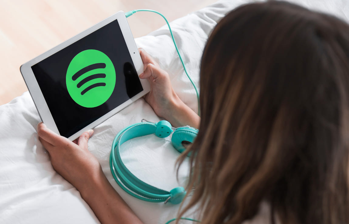 Como baixar música no Spotify?